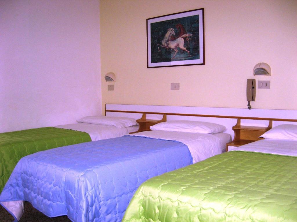 Hotel Toledo Rimini Zimmer foto